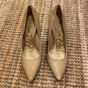 Sam Edelman Hazel Pumps Nude